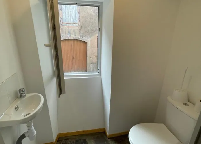 בית נופש La Raspelle Les Costes-Gozon